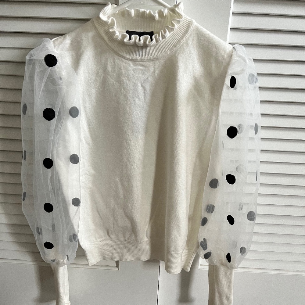 Medium Gracia Sweater